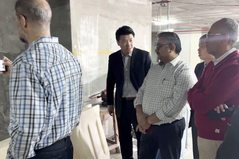 中東首秀成功，蔚建抹灰機器人順利完成阿聯酋首批客戶驗收(圖3)