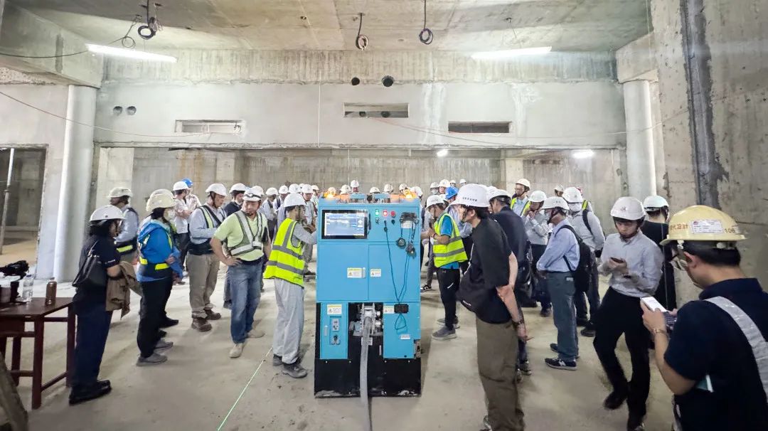 蔚建抹灰機(jī)器人驚艷臺(tái)灣省建筑界，助力智能建造工程升級(jí)
